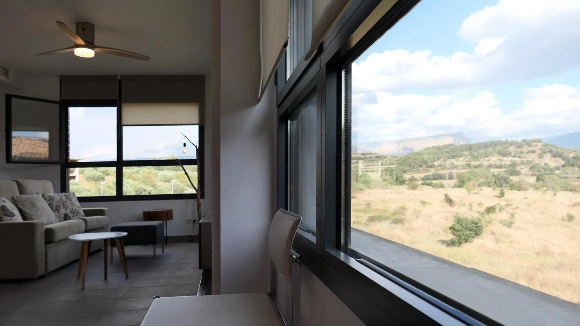 Apartament Anna A Salas Salas de Pallas